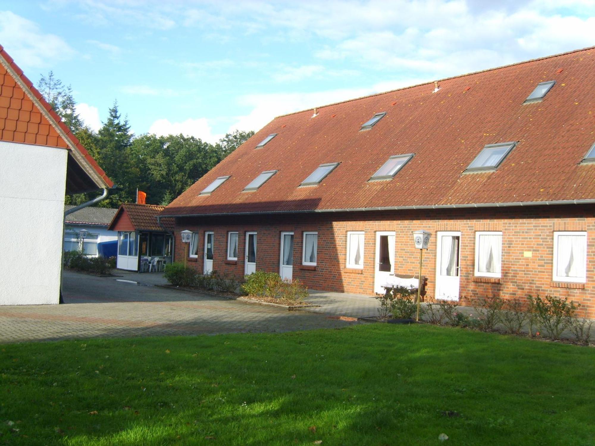 Hotel-Garni "Hof Von Hannover" ヴィットムント エクステリア 写真